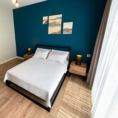 Sahil Butik Çeşme